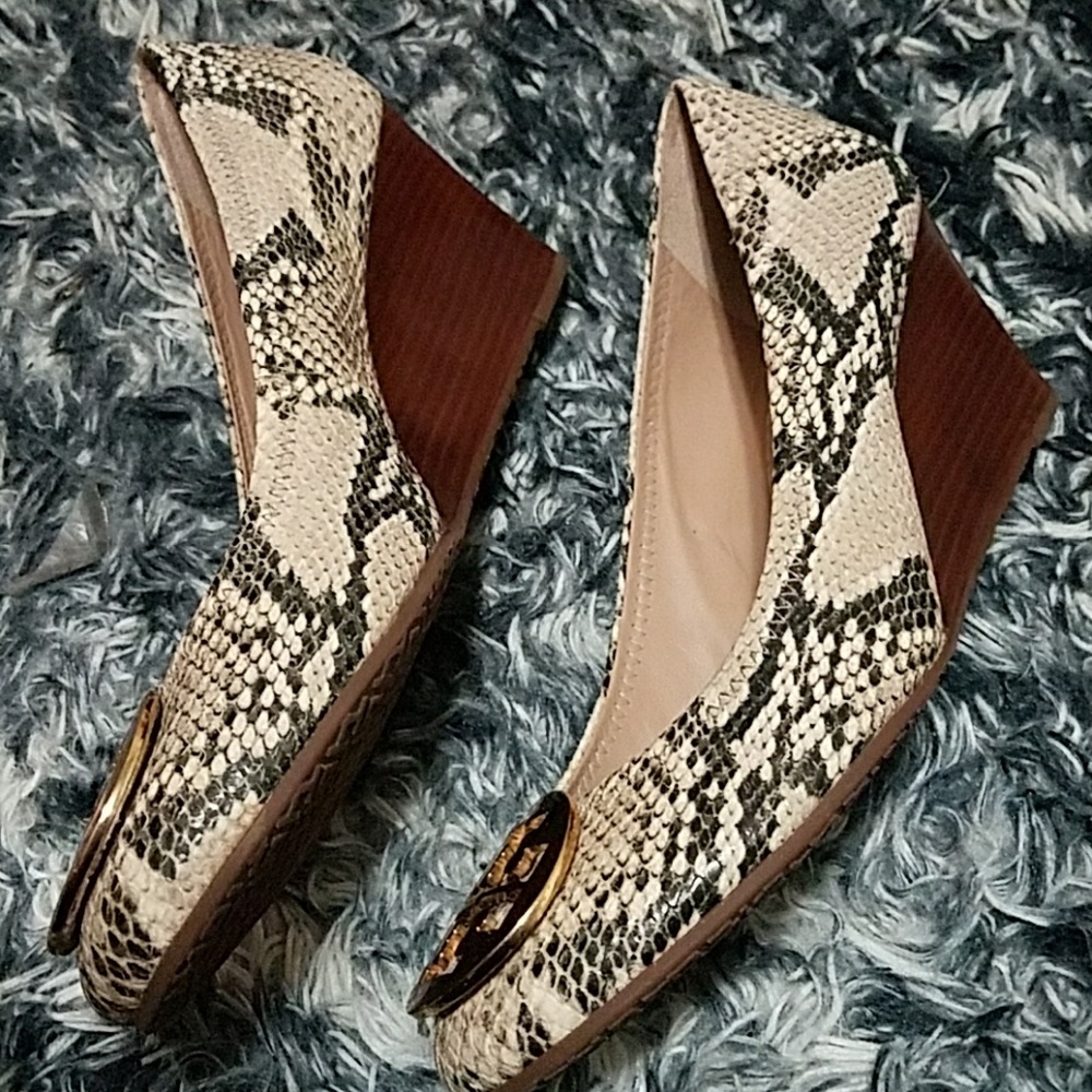 Tory Burch Snakeskin Ballet Flats - Gold and Tan - Picture 2 of 8